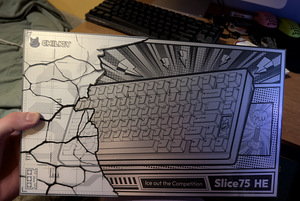 Chilkey Slice75 Magnetic Hall Effect Keyboard 75% TKL (1 foto / 2)