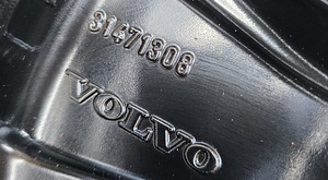 Диски R16 5x108 Volvo новые OEM 215 60 16 nokian (4 фото из 5)
