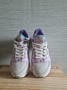 Кроссовки Fila (3 фото из 3)