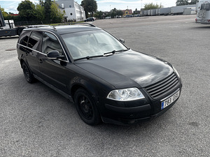 Volkswagen Passat (2 фото из 12)