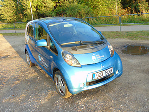 Mitsubishi i-MIEV, 14.4 кВт·ч, 128 км (2 фото из 7)