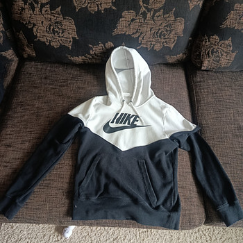 Толстовка Nike