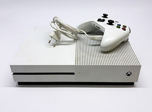 Игровая консоль Xbox One S 1TB (2 фото из 2)