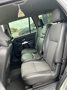 VOLVO XC90 (11 фото из 12)