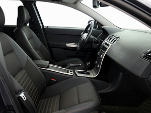 Volvo V50 Facelift ATM 2.4 103kW (6 фото из 7)