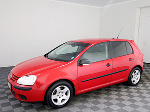 Volkswagen Golf Comfortline 1.6 75kW (2 фото из 7)