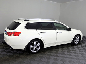 Honda Accord Elegance Facelift ATM 2.0 115kW (3 фото из 7)