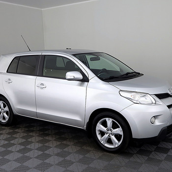 Toyota Urban Cruiser Linea Sol 1.3 74kW