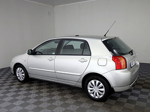 Toyota Corolla Linea Sol Facelift 1.6 81kW (4 фото из 8)