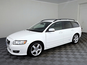 Volvo V50 R-Design Facelift ATM 2.0 D4 100kW (2 фото из 7)