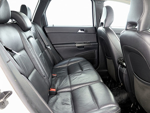 Volvo V50 R-Design Facelift ATM 2.0 D4 100kW (7 фото из 7)