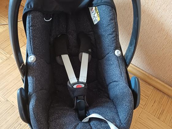 Автолюлька Maxi-Cosi с базой 2wayFix