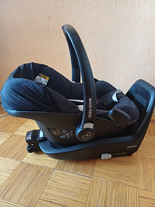 Maxi-Cosi auto turvahäll koos 2wayFix turvaalusega (2 foto / 2)