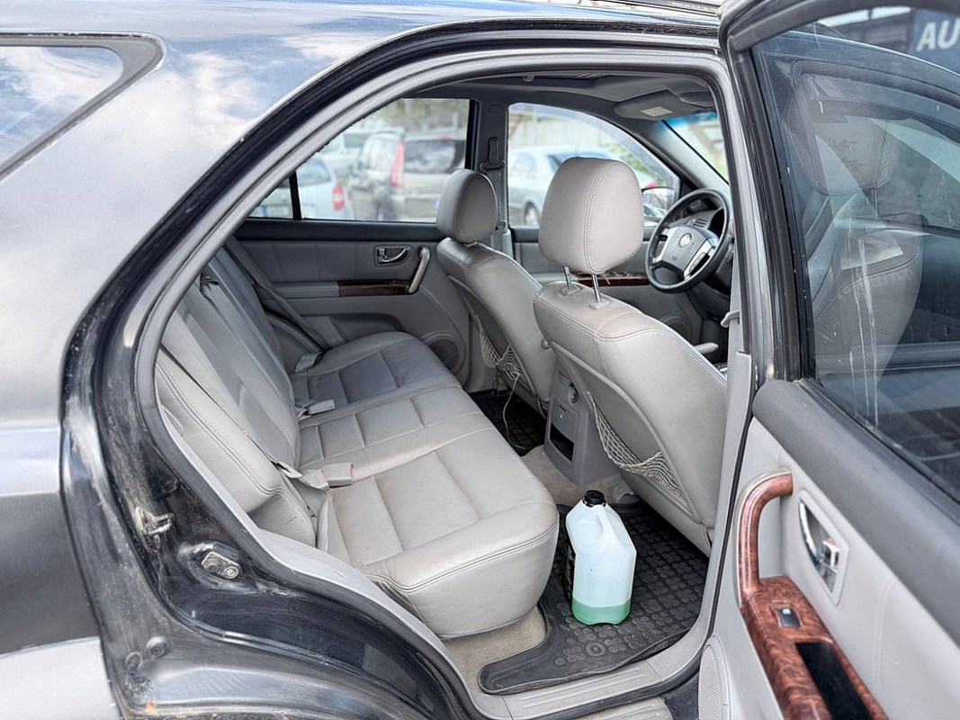 Kia Sorento Luxury ATM 2.5 CRDi 103kW