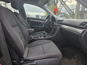 Audi A4 Comfortline Facelift 2.0 TDI 103kW (6 foto / 7)