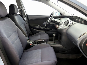 Nissan Primera Comfort Facelift ATM 1.8 85kW (6 foto / 7)