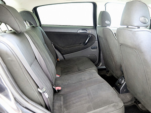 Alfa Romeo 147 Facelift 1.9 JTD 110kW (7 foto / 7)