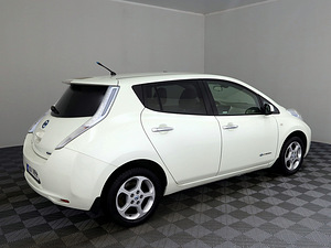 Nissan LEAF Comfort 80kW (3 foto / 9)