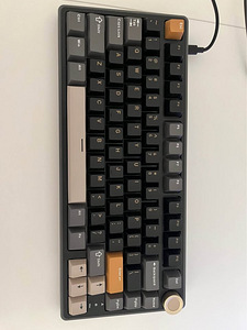 Klaviatuur RK R75 (1 foto / 2)