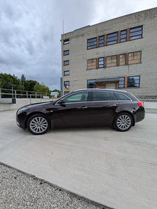 OPEL INSIGNIA SPORTS TOURER универсал (2 фото из 15)
