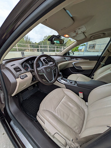 OPEL INSIGNIA SPORTS TOURER универсал (6 фото из 15)