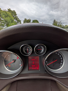 OPEL INSIGNIA SPORTS TOURER универсал (11 фото из 15)