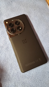 Oneplus 12 12/256GB (3 foto / 3)