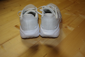 Продаются беговые кроссовки Nike Pegasus (2 фото из 3)