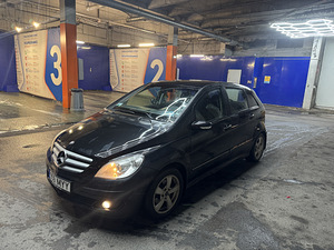 Mercedes-Benz B-Class reg. makstud automaat (2 foto / 6)