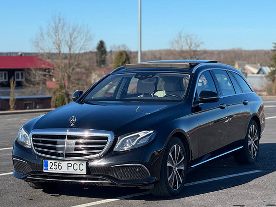 MERCEDES-BENZ E 350 D