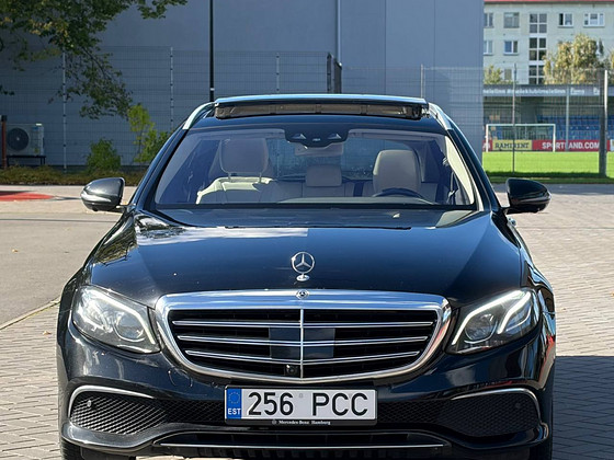 MERCEDES-BENZ E 350 D