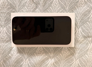 Uueväärne iphone 15, 128gb (2 foto / 6)