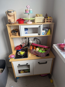 игровая кухня IKEA с аксессуаром (1 фото из 4)