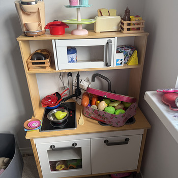 IKEA mänguköök koos tarvikuga