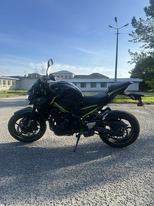 2022 Kawasaki Z900 92 kW (5 foto / 10)