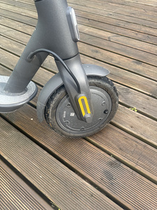 Xiaomi Mi Electric Scooter 3 elektritõukeratas (5 foto / 7)