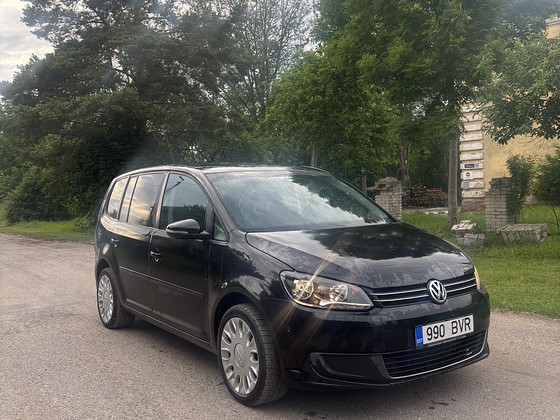 Volkswagen Touran , 2012