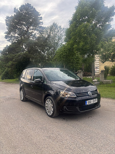 Volkswagen Touran, 2012 (1 фото из 8)