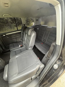 Volkswagen Touran, 2012 (5 фото из 8)