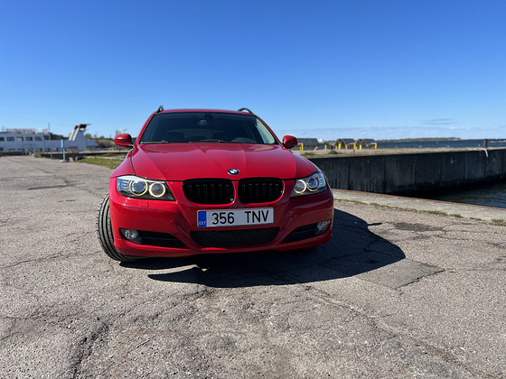 BMW E91 320D