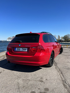 BMW E91 320D (6 фото из 11)