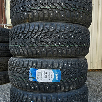 Шины R20 235/45R20 Nokian Hakkapeliitta 9 SUV 100T XL новые
