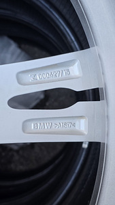 R19 5x112 Originaal BMW M5 F90 Styling M705 8043663 (6 foto / 6)
