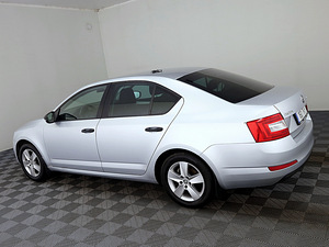 Skoda Octavia Comfortline Facelift LPG 1.2 63kW (4 фото из 8)