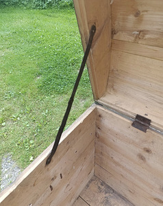 Suur vana antiikne kirst (7 foto / 9)