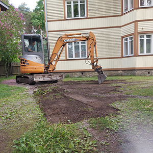 Покос газона | Земельные работы | Услуги мини-экскаватора (2 фото из 10)