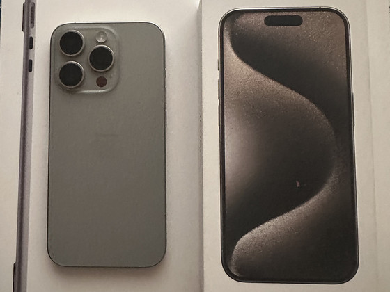 Продам Iphone 15 pro 128 состояние аккумулятора 91%