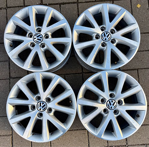 Volkswagen 5x112 R16 диски (6 фото из 10)