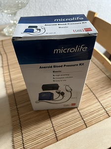 Тонометр Microlife BP AG1-20 (3 фото из 4)
