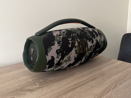 Jbl boombox 3